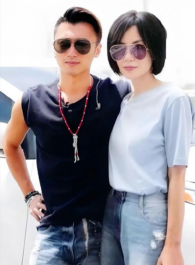 岁生日遇七, 合照庆生, 谢霆锋 岁生日遇七, 合照庆生, 谢霆锋